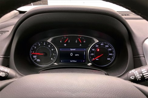 Used 2023 GMC Terrain SLT image 18