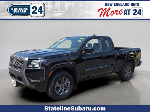Used 2025 Nissan Frontier SV image 1