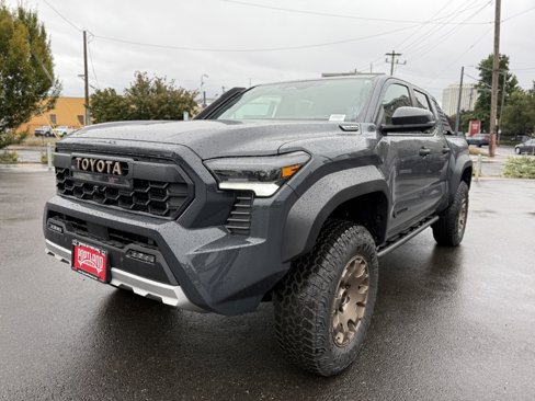 New 2025 Toyota Tacoma Trailhunter image 4