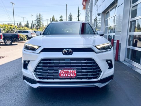 New 2025 Toyota Grand Highlander AWD Hybrid image 5