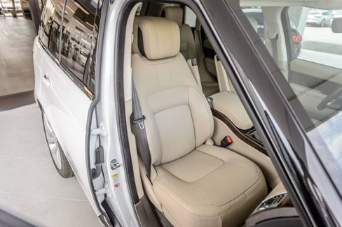 Used 2021 Land Rover Range Rover Westminster Edition image 46