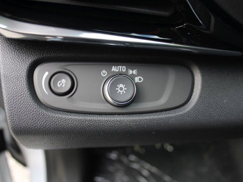 New 2025 Buick Envista Sport Touring w/ Convenience I Package image 13