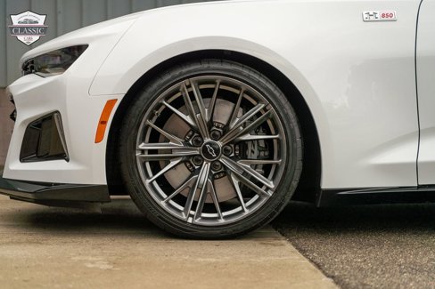 Used 2023 Chevrolet Camaro ZL1 image 22