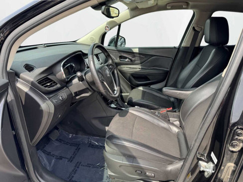 Used 2018 Buick Encore Preferred image 15