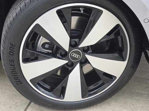 New 2025 Audi A5 2.0T Prestige image 14
