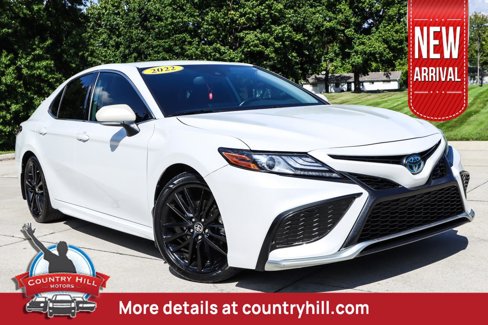 Used 2022 Toyota Camry XSE w/ Cold Weather Package image 1