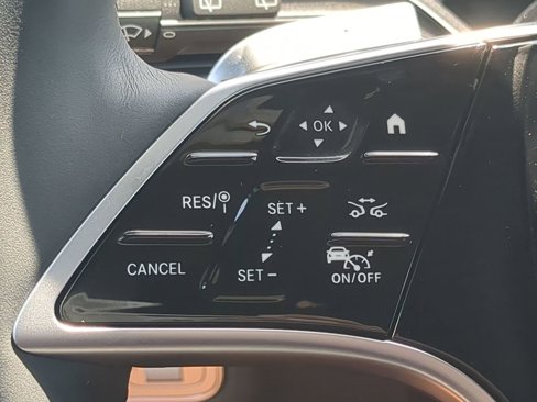 New 2026 Mercedes-Benz GLS 450 4MATIC image 13