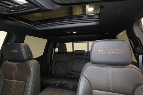 Certified 2024 Chevrolet Silverado 1500 High Country w/ Midnight Edition image 19