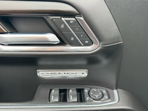 Used 2024 GMC Sierra 1500 Denali w/ Denali Reserve Package image 11
