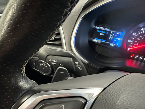 Used 2019 Ford Edge ST w/ Convenience Package image 38