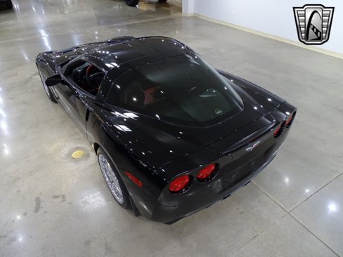 Used 2007 Chevrolet Corvette Coupe w/ Preferred Equipment Group image 4