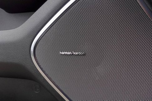 New 2025 RAM 1500 Laramie w/ Night Edition image 16