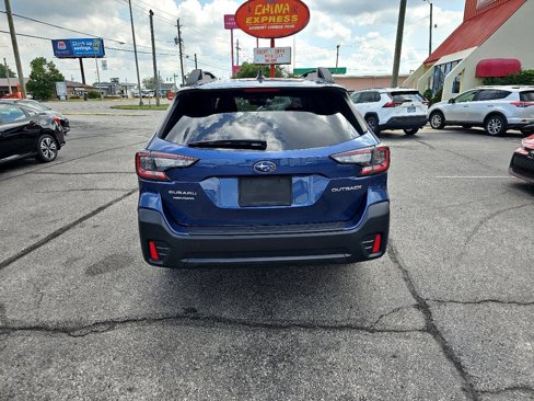 Used 2020 Subaru Outback Premium image 7