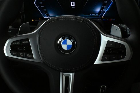 New 2026 BMW X5 M60i w/ Climate Comfort Package image 19