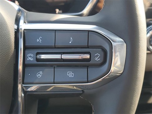New 2026 GMC Canyon Denali image 13