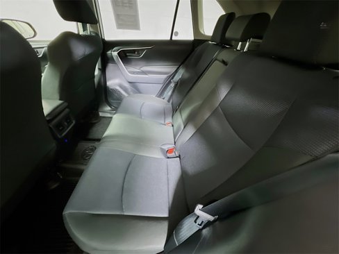 Certified 2025 Toyota RAV4 LE image 22