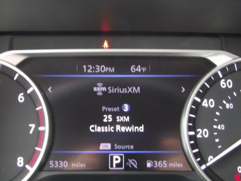 Certified 2025 Nissan Sentra SV image 34