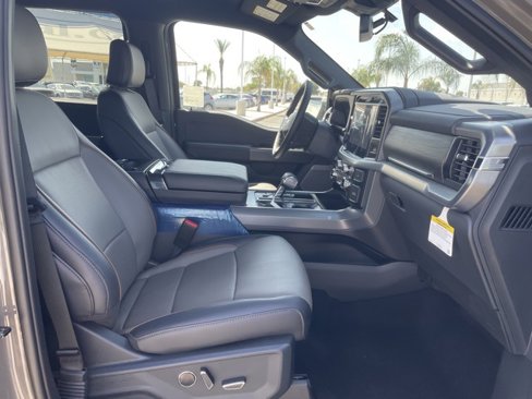 New 2025 Ford F150 Lariat w/ Equipment Group 502A High image 28