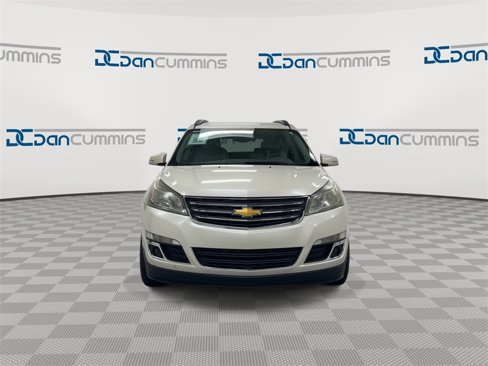 Used 2014 Chevrolet Traverse LT image 3