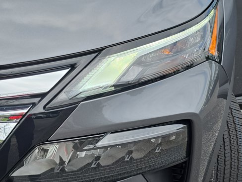 New 2026 Nissan Rogue SV image 30