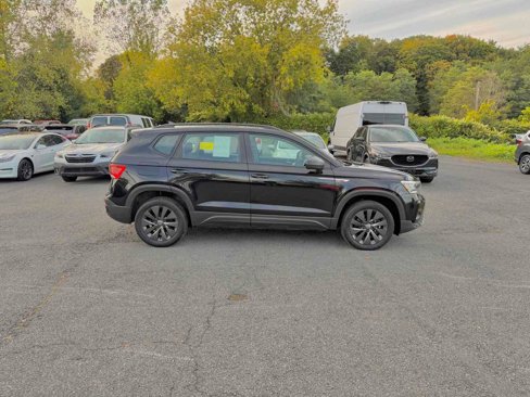 Used 2024 Volkswagen Taos S image 8