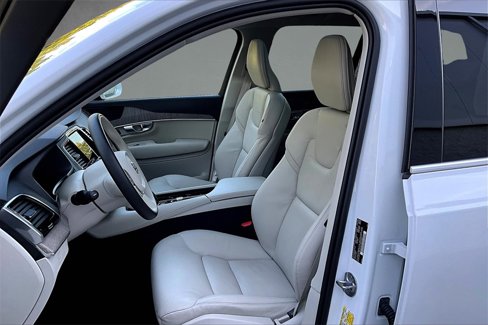 Certified 2024 Volvo XC90 B6 Plus w/ Protection Package Premier image 20