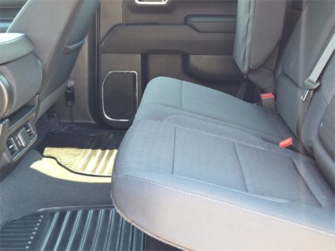 Used 2025 GMC Sierra 1500 Elevation image 15