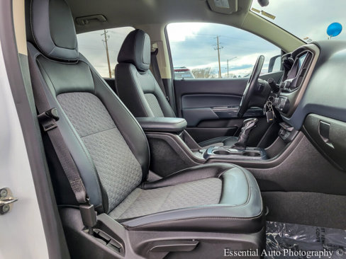 Used 2022 Chevrolet Colorado Z71 image 32