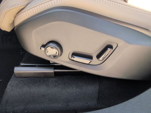 New 2026 Volvo XC90 B6 Ultra w/ Protection Package Premier image 14