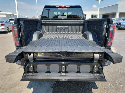 New 2026 GMC Sierra 2500 AT4 w/ AT4 Premium Plus Package image 8