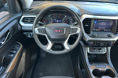 Used 2023 GMC Acadia SLE w/ Elevation Edition image 13