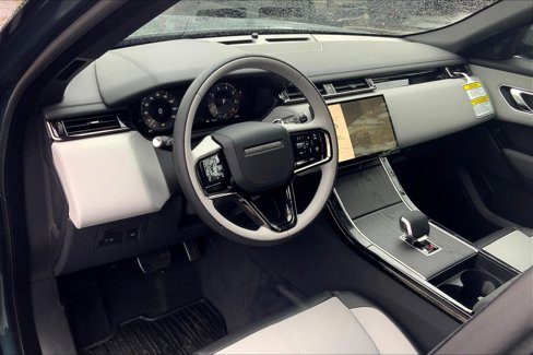 New 2026 Land Rover Range Rover Velar Dynamic SE image 8