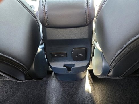 New 2025 Ford Maverick Lariat image 14