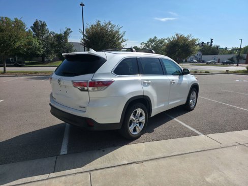 Used 2015 Toyota Highlander Limited image 6