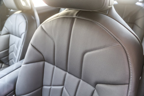 New 2026 BMW 760i xDrive w/ Premium Package image 21
