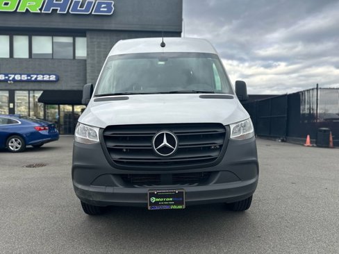 Used 2022 Mercedes-Benz Sprinter 2500 image 2