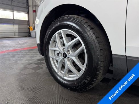 Used 2024 Ford Edge SEL image 7