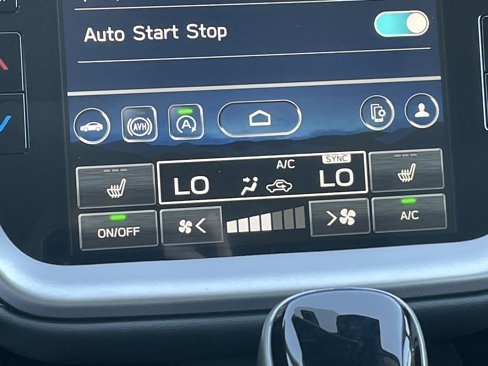 New 2025 Subaru Outback Limited image 34