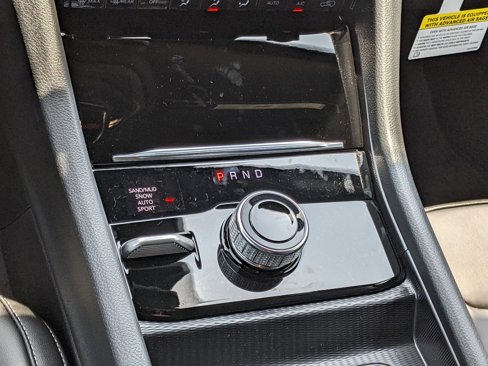 New 2025 Jeep Grand Cherokee Limited w/ Black Appearance Package image 18