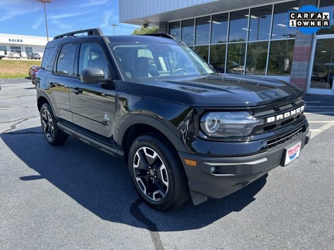 Used 2023 Ford Bronco Sport Outer Banks w/ Tech Package image 1