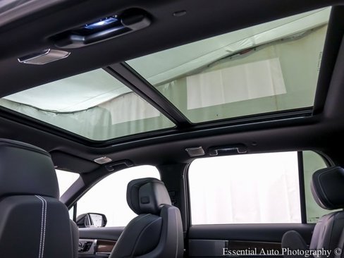 New 2026 Cadillac Vistiq Sport w/ LPO, Floor Liner Package image 12