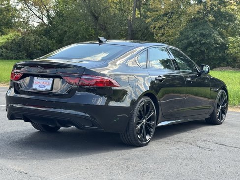 Used 2024 Jaguar XF R-Dynamic SE image 9
