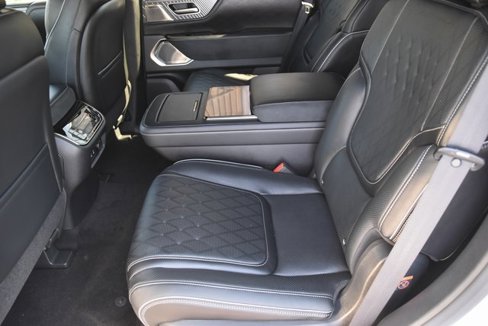 New 2026 INFINITI QX80 Autograph w/ Premium Cargo Package image 14