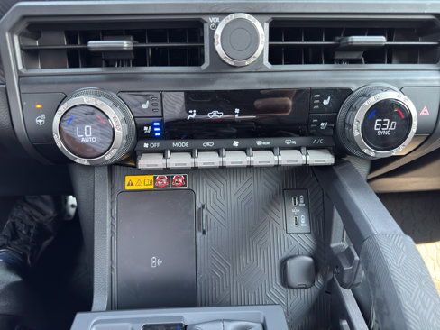 Used 2025 Toyota Tacoma TRD Pro image 25