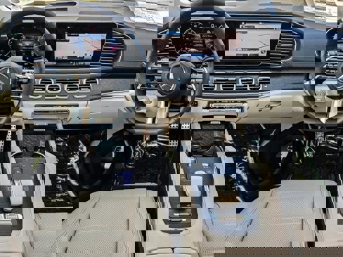 New 2026 Mercedes-Benz GLS 450 4MATIC image 36