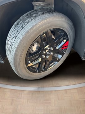 Used 2023 Chevrolet Traverse Premier w/ Redline Edition image 34