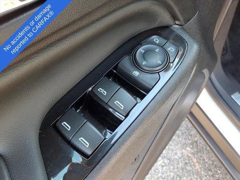 Used 2024 Chevrolet Equinox Premier w/ LPO, Floor Liner Package image 16