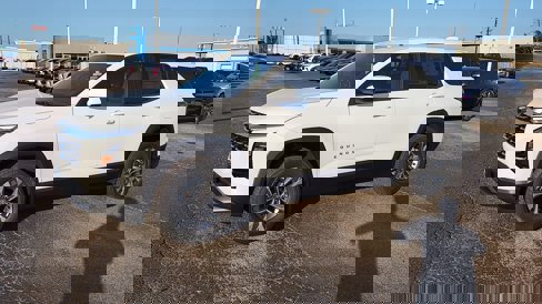 New 2026 Chevrolet Equinox LT image 4