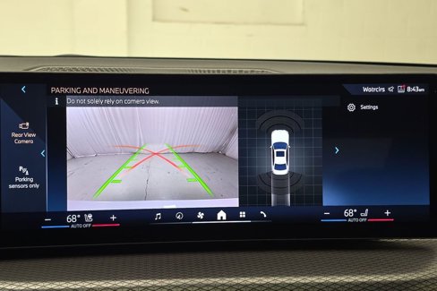 Certified 2025 BMW 330i xDrive Sedan w/ Convenience Package image 18
