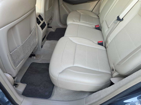 Used 2013 Mercedes-Benz ML 350 2WD image 20